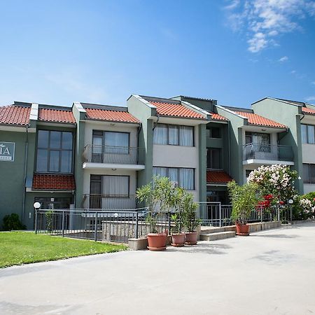 Gardenia Vacation Settlement Aparthotel Sozopol Exterior photo
