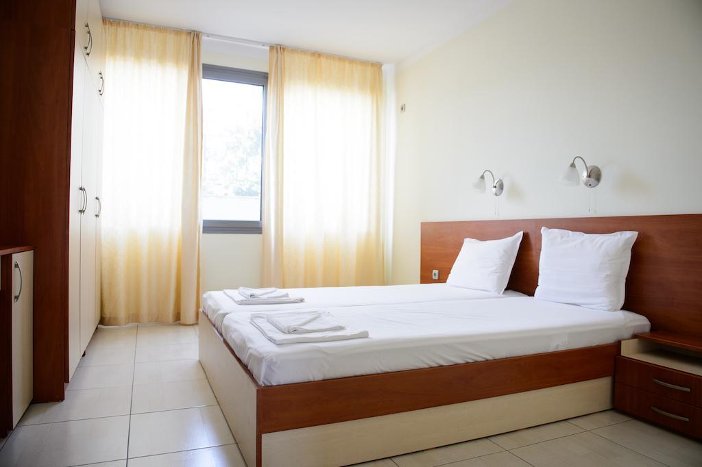 Gardenia Vacation Settlement Aparthotel Sozopol Room photo